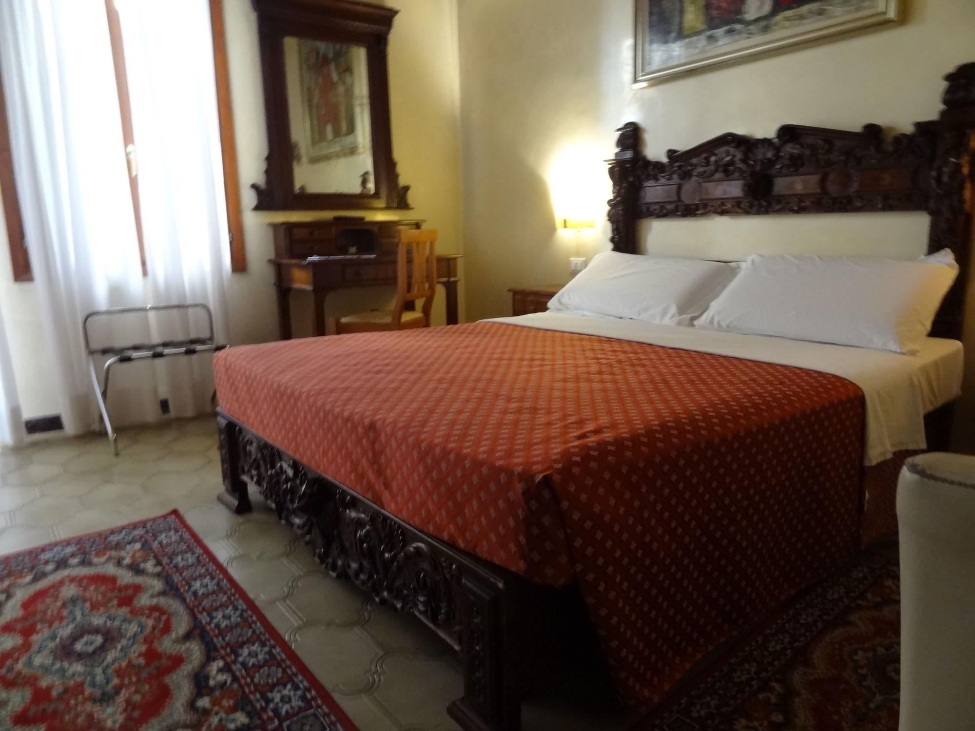 Hotel Minerva & Nettuno Venedig